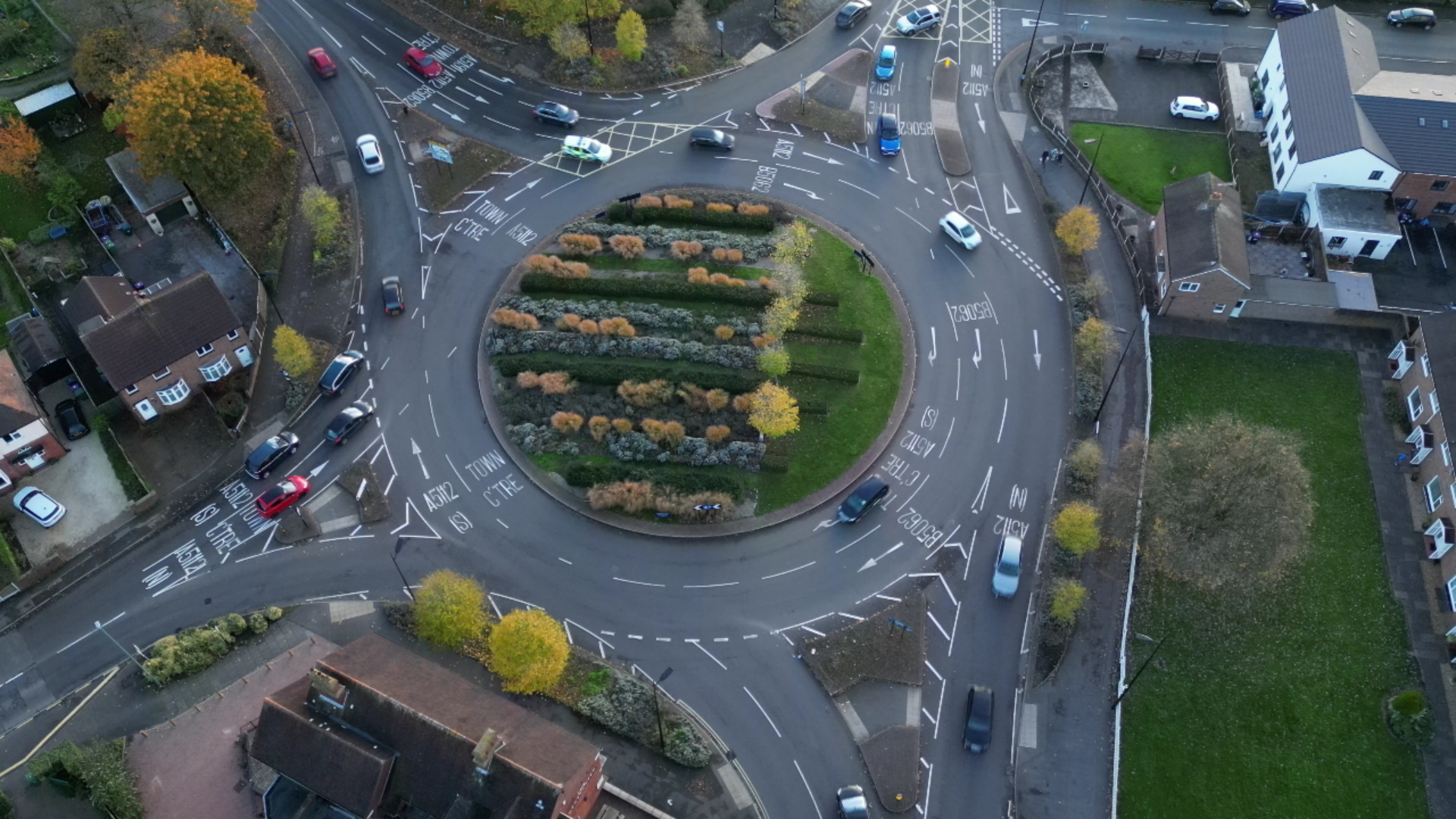 Yield to Traffic on the Roundabout: When entering the roundabout, give way to vehicles already circulating. Merge into the traffic flow smoothly, maintaining a safe following distance. Stay in Your Lane: Once on the roundabout, stay in your designated lane. Avoid unnecessary lane changes, as this can disrupt the flow of traffic and lead to confusion. Be Mindful of Pedestrians and Cyclists: Heathgates Roundabout accommodates not only motorized traffic but also pedestrians and cyclists. Be aware of designated crossings and share the road responsibly. Plan Your Exit: Know your exit and be prepared to exit the roundabout safely. Use your indicators to signal your intention to leave the roundabout.
